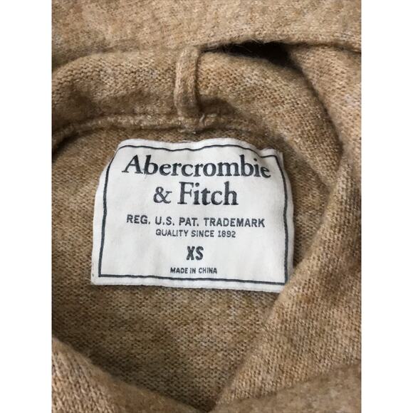 Abercrombie and Fitch beige cozy pullover sweater - Picture 8 of 10